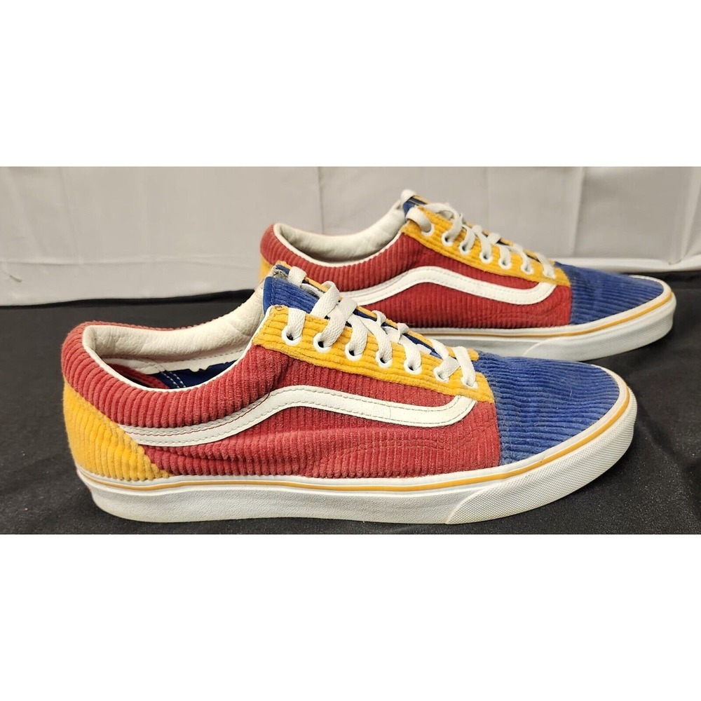 Old Skool Corduroy Size 11.5. Pre-owned